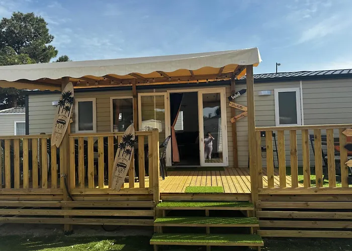 مكان تخييم Mobile Le Badour