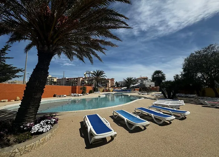 Mobile Le Badour مكان تخييم *